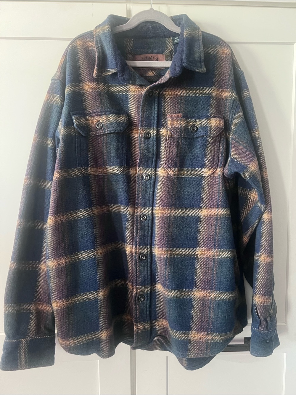 Orvis Navy Plaid Button-Down Shirt Jacket. L.